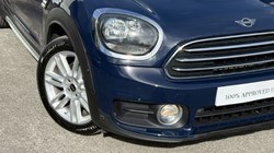 2018 (68) MINI COUNTRYMAN 2.0 Cooper D Exclusive ALL4 5dr 5302367