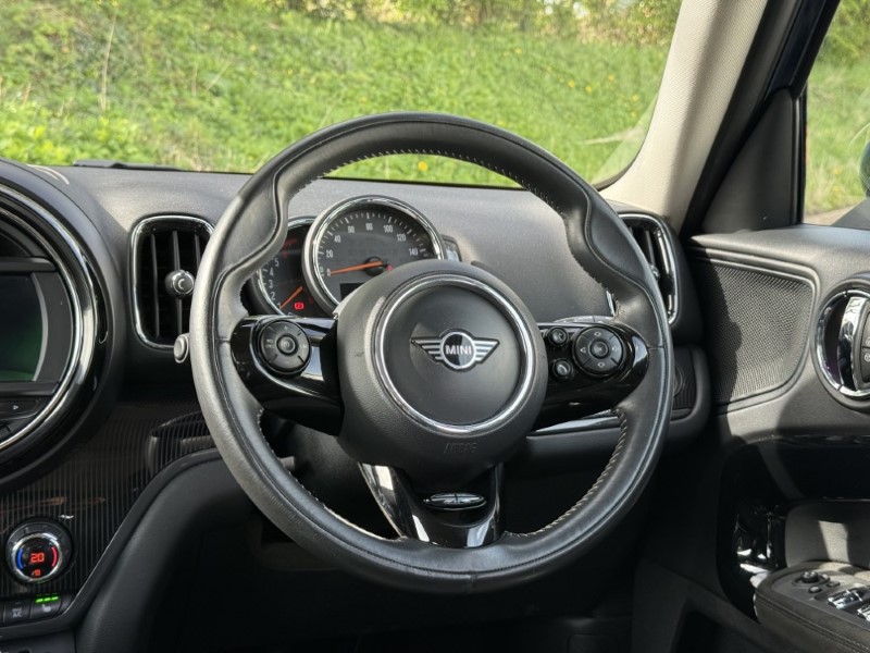 2018 (68) MINI COUNTRYMAN 2.0 Cooper D Exclusive ALL4 5dr 5302384