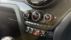 2018 (68) MINI COUNTRYMAN 2.0 Cooper D Exclusive ALL4 5dr 5302380