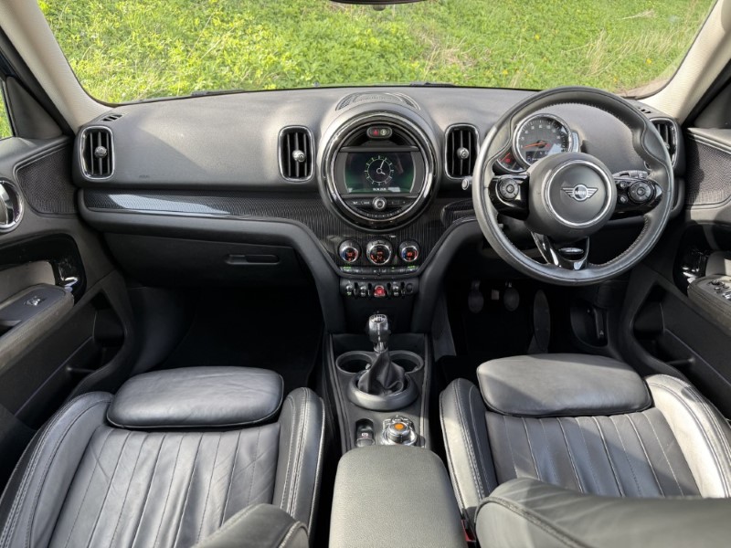 2018 (68) MINI COUNTRYMAN 2.0 Cooper D Exclusive ALL4 5dr 5302383