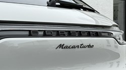 2019 (69) PORSCHE MACAN Turbo 5dr PDK 5271304