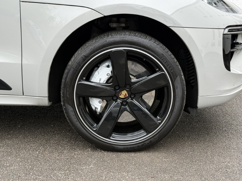 2019 (69) PORSCHE MACAN Turbo 5dr PDK 5271309