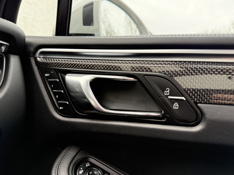 2019 (69) PORSCHE MACAN Turbo 5dr PDK 5271328