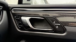 2019 (69) PORSCHE MACAN Turbo 5dr PDK 5271328