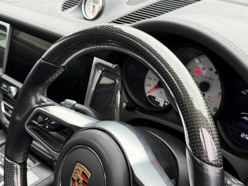 2019 (69) PORSCHE MACAN Turbo 5dr PDK 5271345
