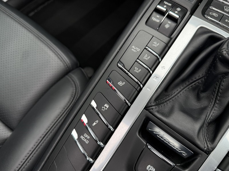 2019 (69) PORSCHE MACAN Turbo 5dr PDK 5271331