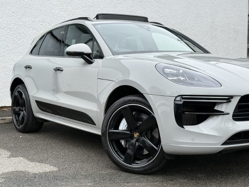 2019 (69) PORSCHE MACAN Turbo 5dr PDK 5271339