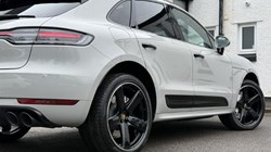 2019 (69) PORSCHE MACAN Turbo 5dr PDK 5271312