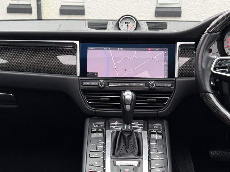 2019 (69) PORSCHE MACAN Turbo 5dr PDK 5271320