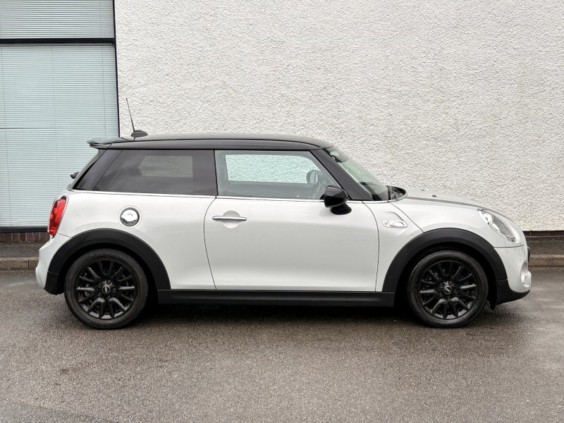 2017 (17) MINI HATCHBACK 2.0 Cooper S 3dr 5294864