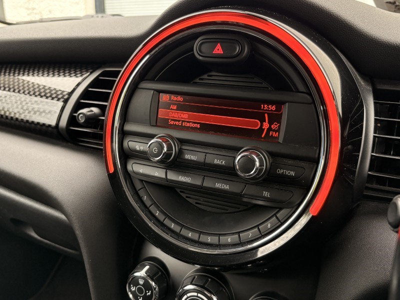 2017 (17) MINI HATCHBACK 2.0 Cooper S 3dr 5294857