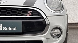 2017 (17) MINI HATCHBACK 2.0 Cooper S 3dr 5294882