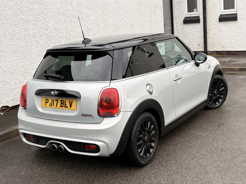 2017 (17) MINI HATCHBACK 2.0 Cooper S 3dr 5294865