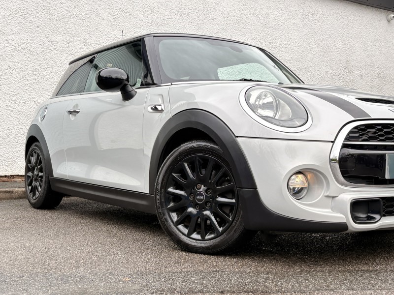 2017 (17) MINI HATCHBACK 2.0 Cooper S 3dr 5294877