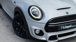 2019 (19) MINI HATCHBACK 2.0 Cooper S Sport II 5dr Auto 5568641