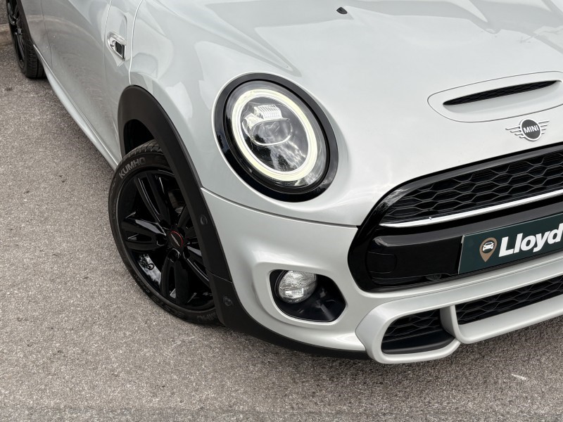 2019 (19) MINI HATCHBACK 2.0 Cooper S Sport II 5dr Auto 5688620