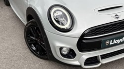 2019 (19) MINI HATCHBACK 2.0 Cooper S Sport II 5dr Auto 5688620