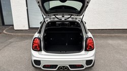 2019 (19) MINI HATCHBACK 2.0 Cooper S Sport II 5dr Auto 5688588