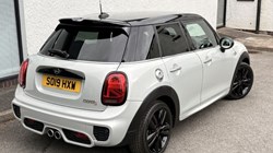 2019 (19) MINI HATCHBACK 2.0 Cooper S Sport II 5dr Auto 5688592