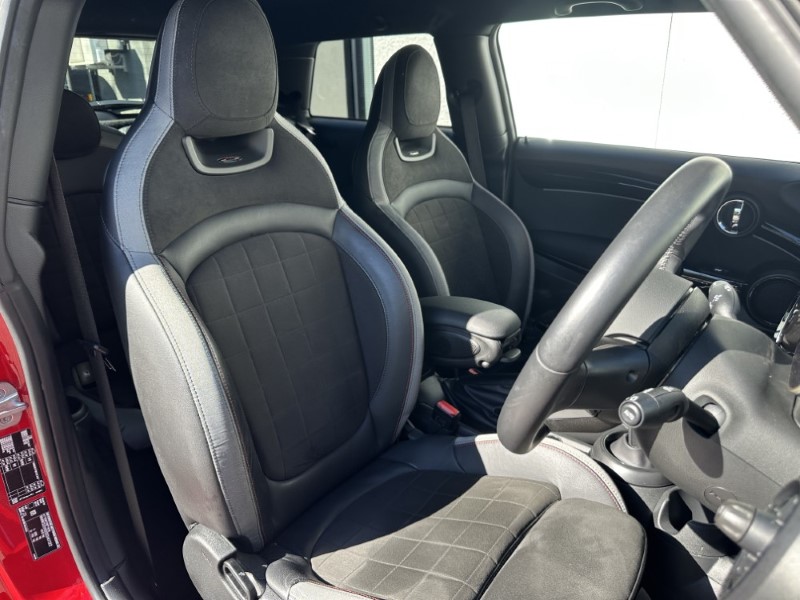 2023 (23) MINI HATCHBACK 1.5 Cooper Sport 3dr Auto 5351842