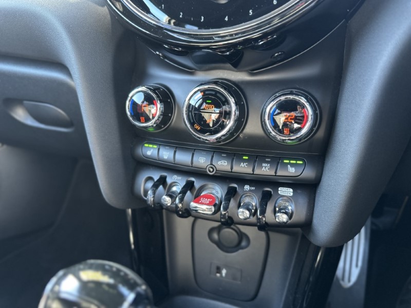 2023 (23) MINI HATCHBACK 1.5 Cooper Sport 3dr Auto 5351859