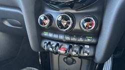 2023 (23) MINI HATCHBACK 1.5 Cooper Sport 3dr Auto 5351859
