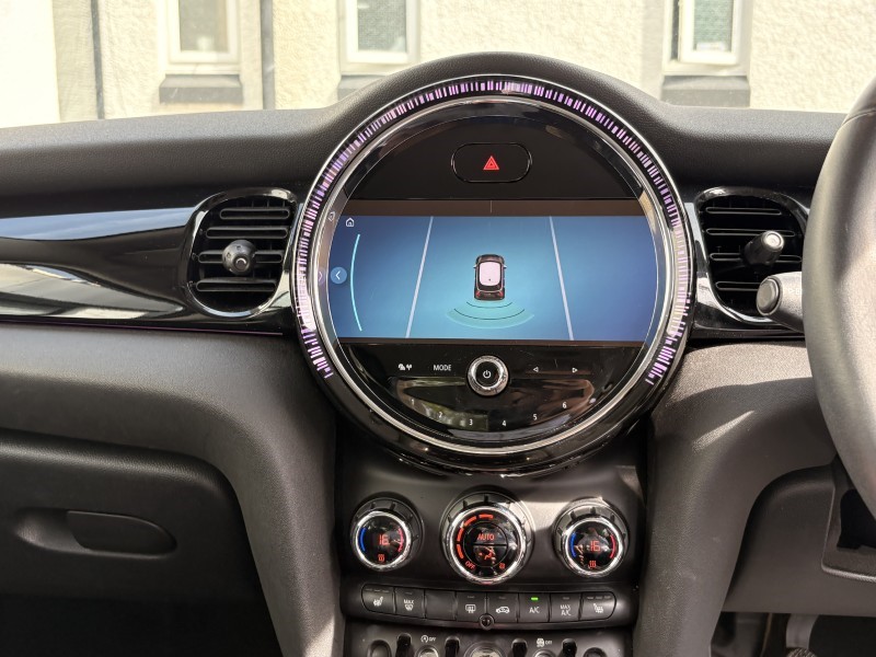 2022 (22) MINI HATCHBACK 1.5 Cooper Classic 3dr 5384104