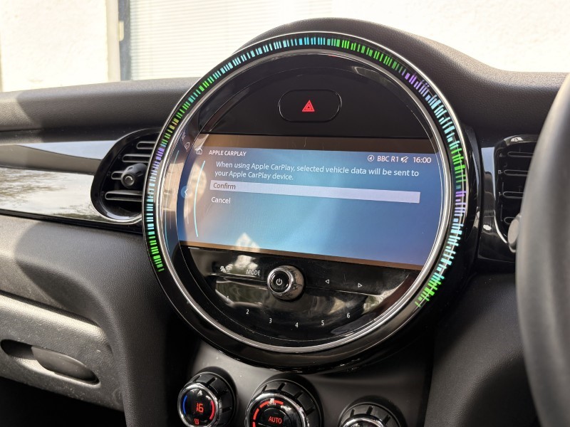 2022 (22) MINI HATCHBACK 1.5 Cooper Classic 3dr 5384084
