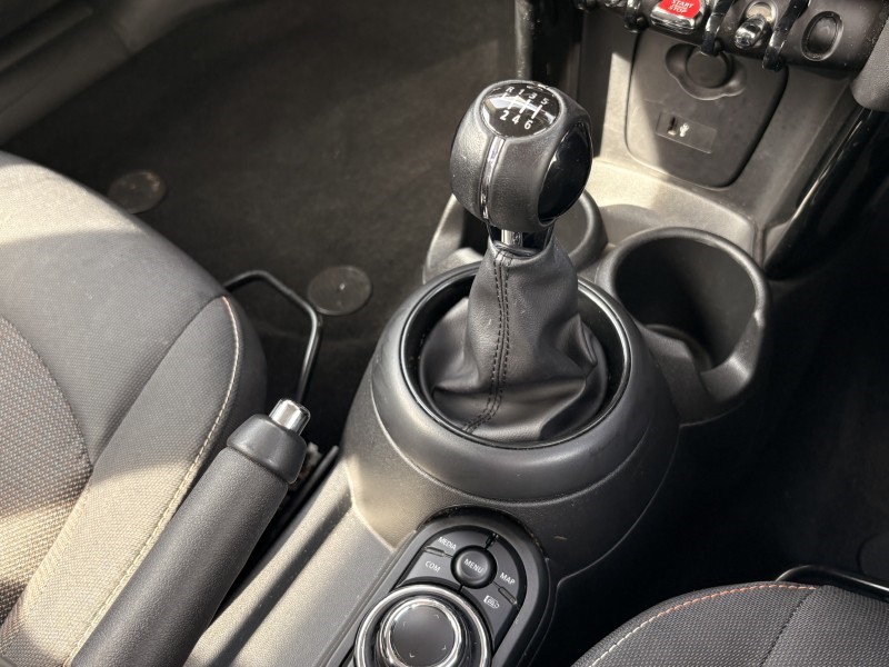 2022 (22) MINI HATCHBACK 1.5 Cooper Classic 3dr 5384087