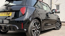 2024 (74) MINI COOPER 1.5 C Sport 3dr Auto 5384070