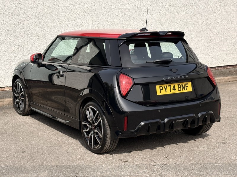 2024 (74) MINI COOPER 1.5 C Sport 3dr Auto
