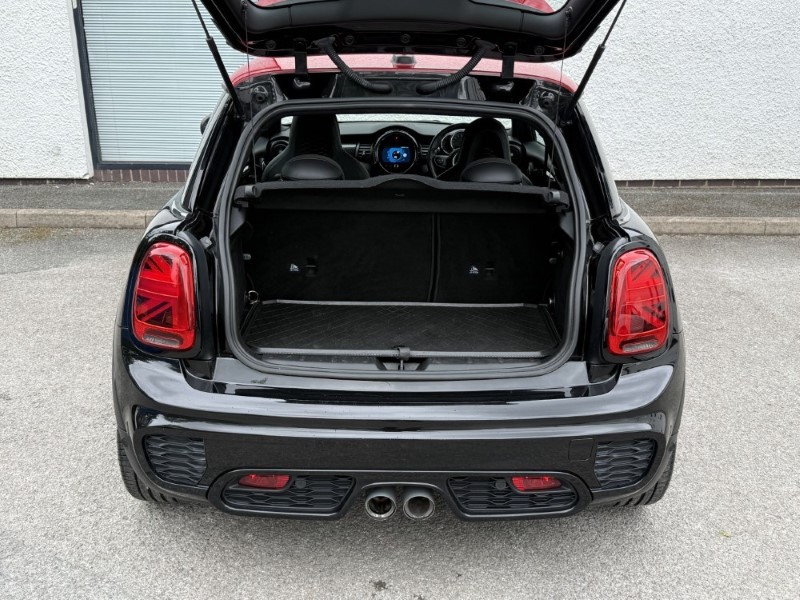 2018 (18) MINI HATCHBACK 2.0 John Cooper Works II 3dr 5565467