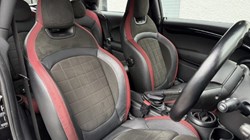 2018 (18) MINI HATCHBACK 2.0 John Cooper Works II 3dr 5565474