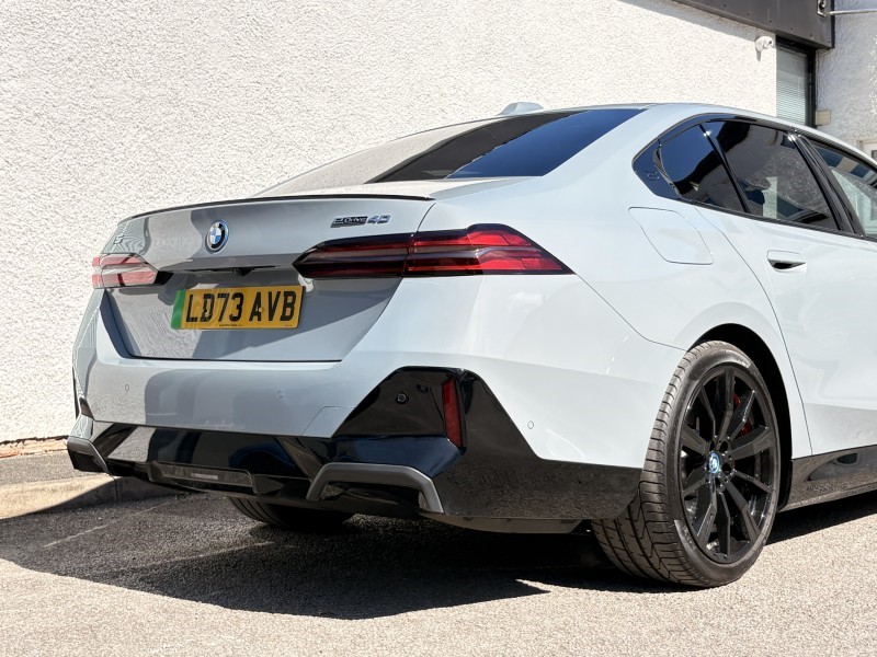 2023 (73) BMW I5 250kW eDrive40 M Sport Pro 84kWh 4dr Auto 5339590