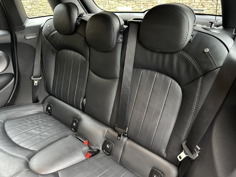 2023 (72) MINI HATCHBACK 1.5 Cooper Exclusive 5dr Auto 5332358