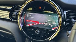 2021 (71) MINI HATCHBACK 1.5 Cooper Sport 3dr 5372596