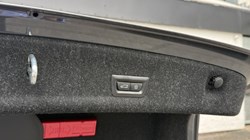 2026 (26) BMW 3 SERIES 330e 22.3 kWh M Sport 4dr Step Auto Tech/Pro Pack 5657120