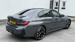 2026 (26) BMW 3 SERIES 330e 22.3 kWh M Sport 4dr Step Auto Tech/Pro Pack 5657141