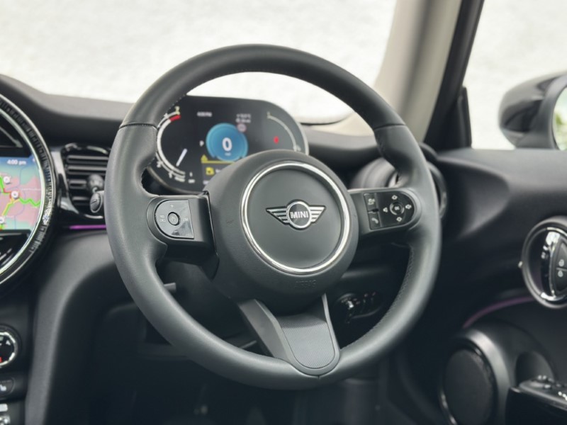 2023 (23) MINI HATCHBACK 1.5 Cooper Classic 3dr Auto 5408051