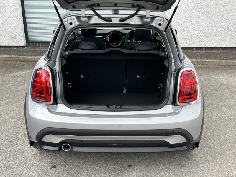 2023 (23) MINI HATCHBACK 1.5 Cooper Classic 3dr Auto 5408045
