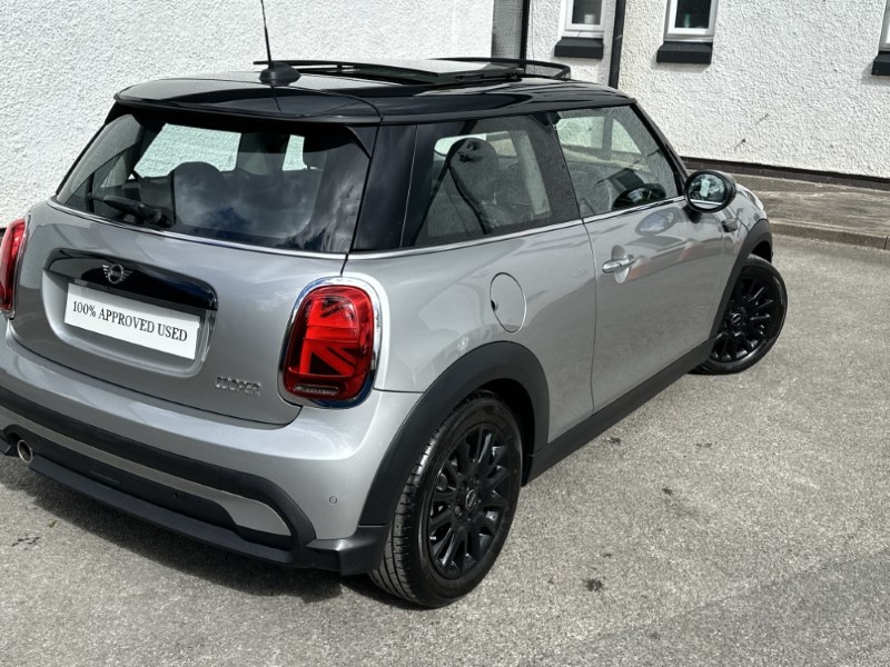 2023 (23) MINI HATCHBACK 1.5 Cooper Classic 3dr Auto 5408075