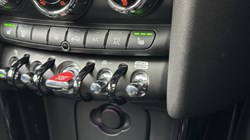 2023 (23) MINI HATCHBACK 1.5 Cooper Classic 3dr Auto 5408061