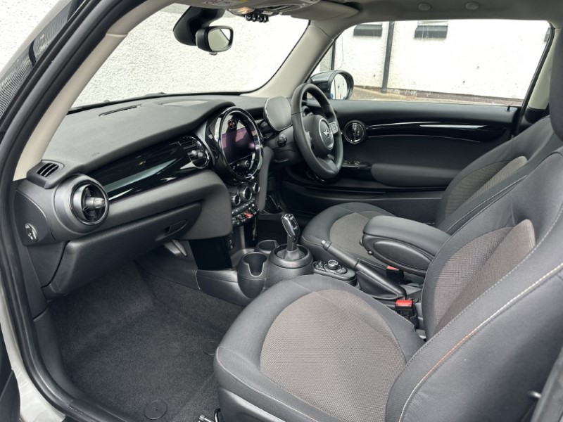 2023 (23) MINI HATCHBACK 1.5 Cooper Classic 3dr Auto 5408047