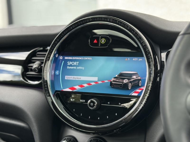2023 (23) MINI HATCHBACK 1.5 Cooper Classic 3dr Auto 5408058