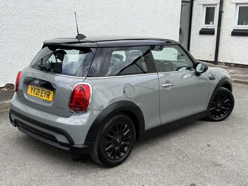 2021 (21) MINI HATCHBACK 1.5 Cooper Classic 3dr Auto 5413632