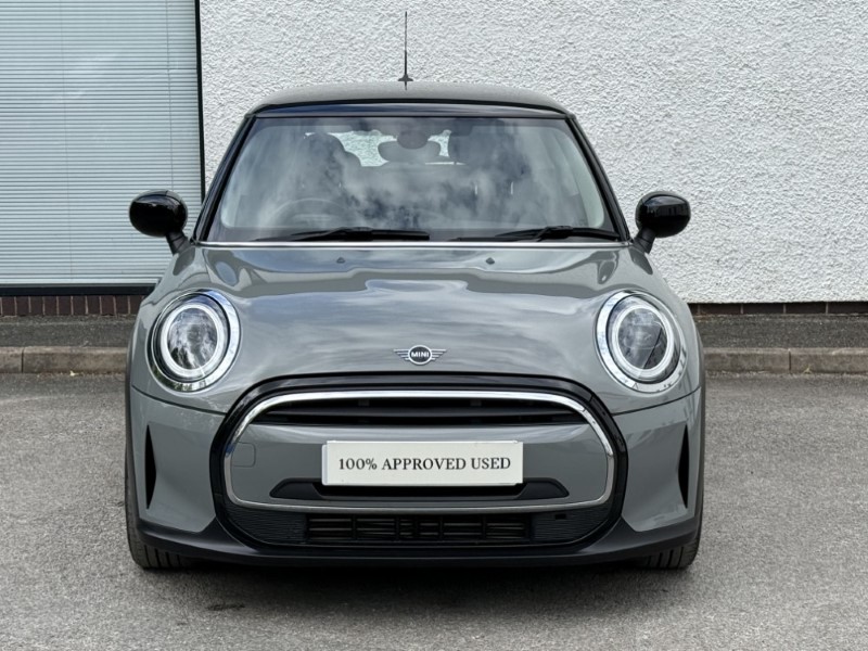 2021 (21) MINI HATCHBACK 1.5 Cooper Classic 3dr Auto 5413641