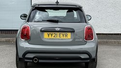 2021 (21) MINI HATCHBACK 1.5 Cooper Classic 3dr Auto 5413629
