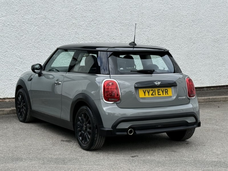 2021 (21) MINI HATCHBACK 1.5 Cooper Classic 3dr Auto 5413628
