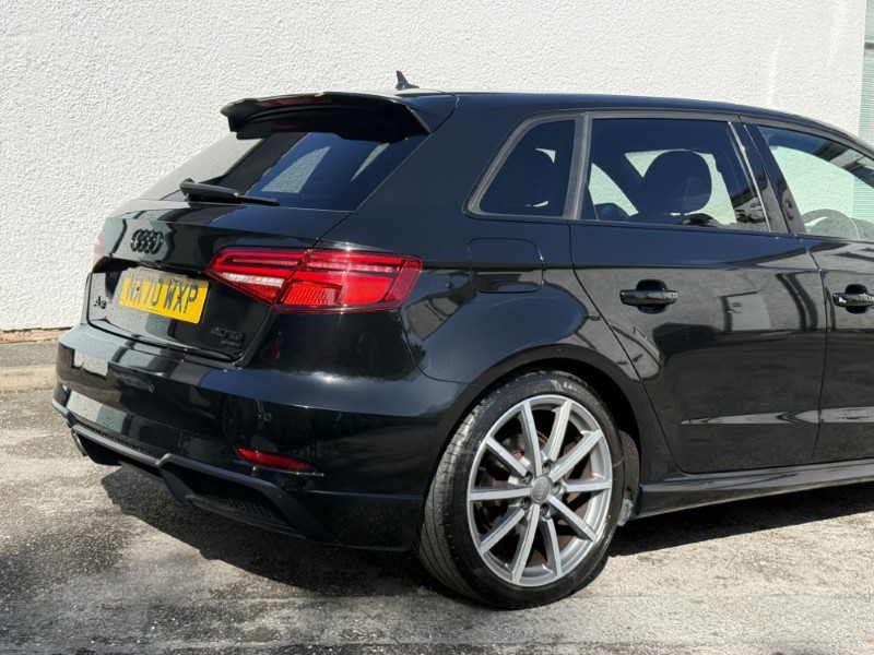 2020 (70) AUDI A3 40 TDI 184 Quattro Black Edition 5dr S Tronic 5397315
