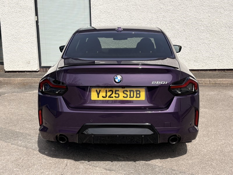 2025 (25) BMW 2 SERIES 220i M Sport 2dr Step Auto 5384004